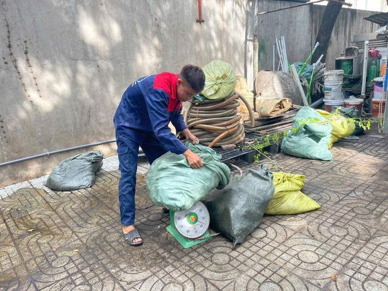 Dịch vụ thu gom chất thải rắn Khu Công Nghiệp Tân Đức